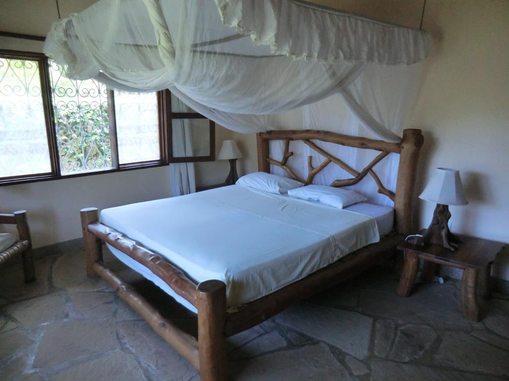 Marula Park Villa Diani Beach Oda fotoğraf